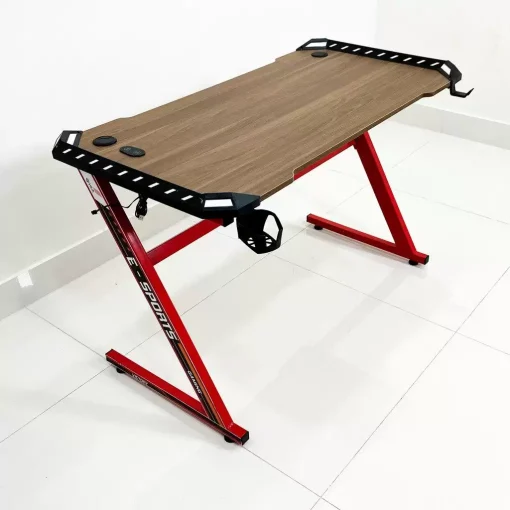 Bàn Gaming Chân Chữ Z – GM71