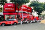 Không chỉ các cửa hàng Viettel, người dân còn có thể tới MobiFone, Long Châu, Bưu điện Việt Nam, FPT Shop, VNPT để cấp lại giấy phép lái xe, đăng ký kinh doanh, đăng ký kết hôn